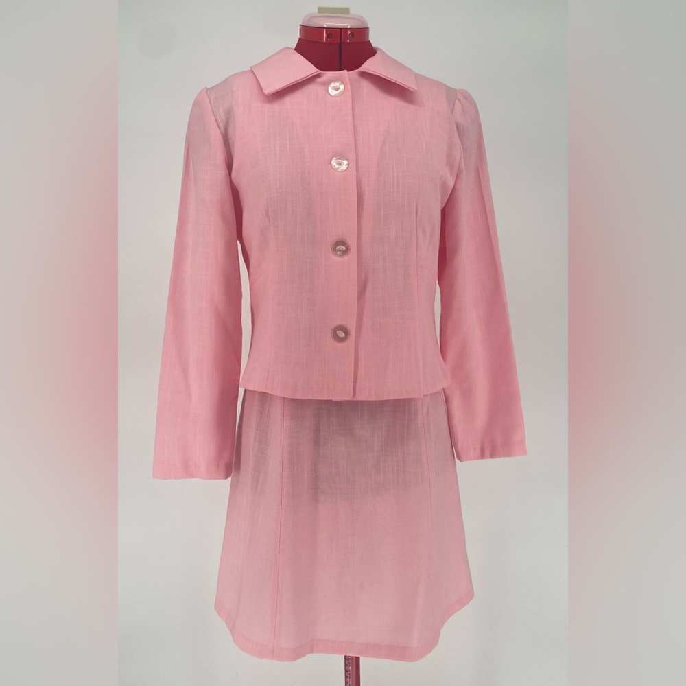 Adorable 60s Bubblegum Pink Retro 2 Piece Outfit Shift Dress & Matching Blazer
